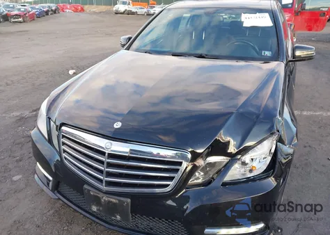 2013 Mercedes-Benz E 350 4Matic из США, поврежденный, VIN WDDHF8JB5DA752671